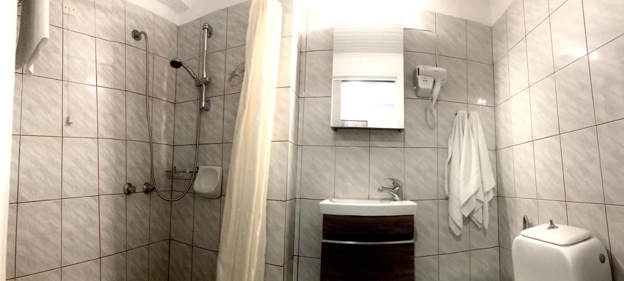 סאמוס Hotel Anthousa מראה חיצוני תמונה